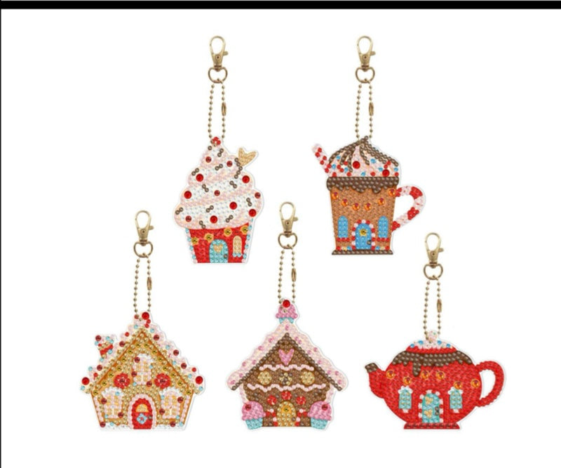 Gingerbread Keychain/Hanging Decor Diamond Painting Project Kits Set of 5