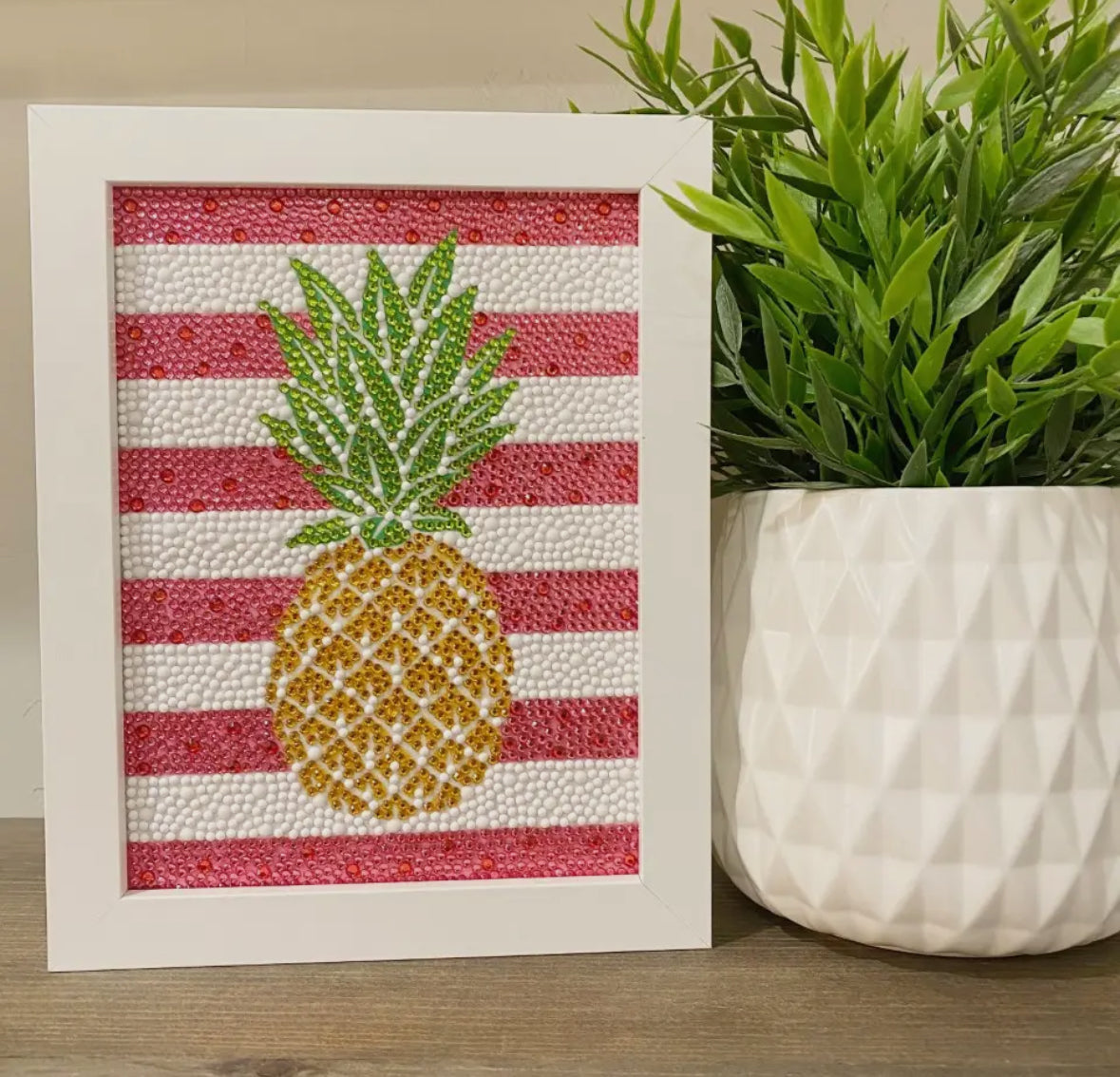 Pineapple Diamond Painting Kit with Frame *Preorder-Allow 7 days before shipping *