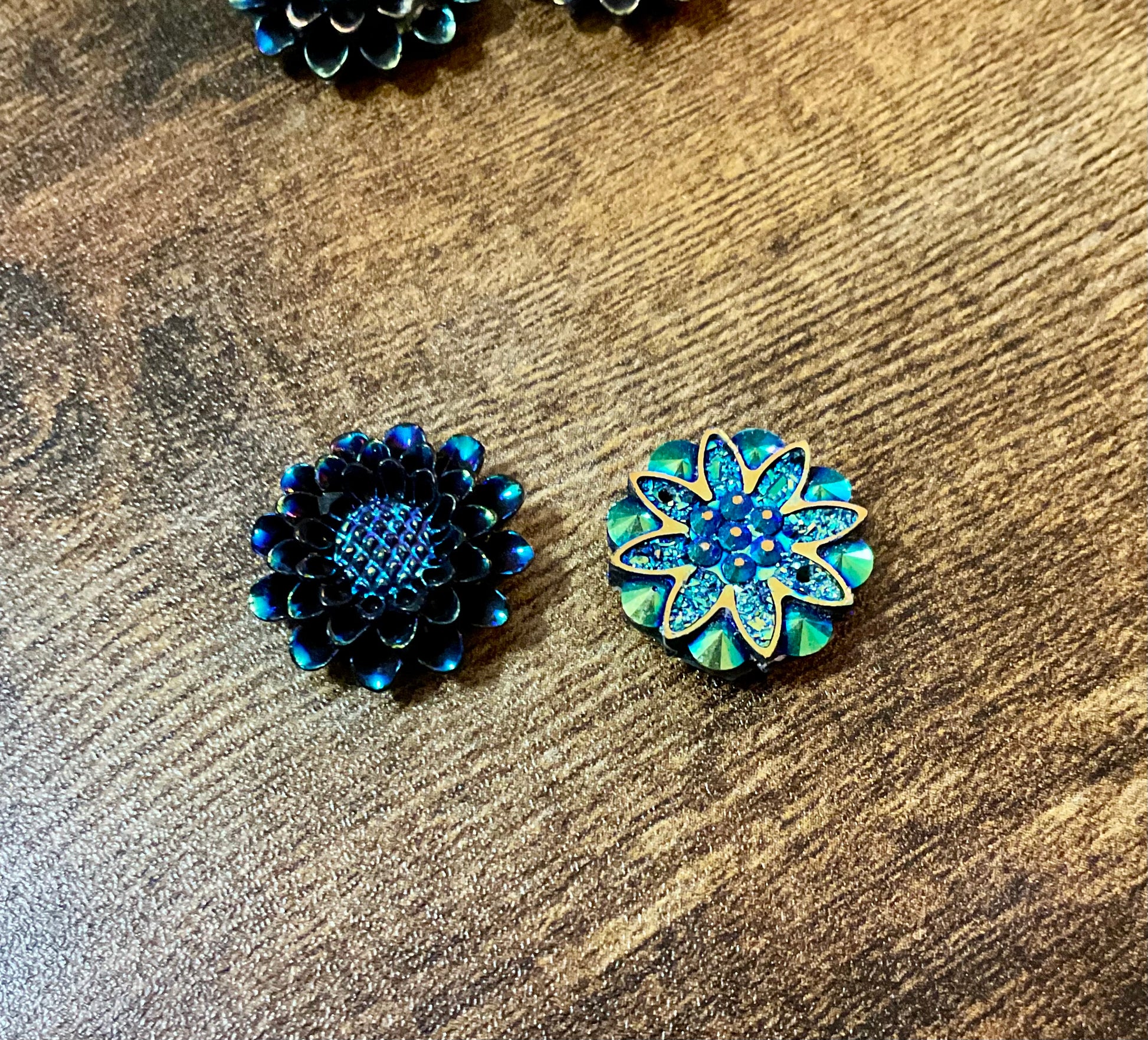 Cover Minder Magnets for Diamond Painting - AB Black Flowers