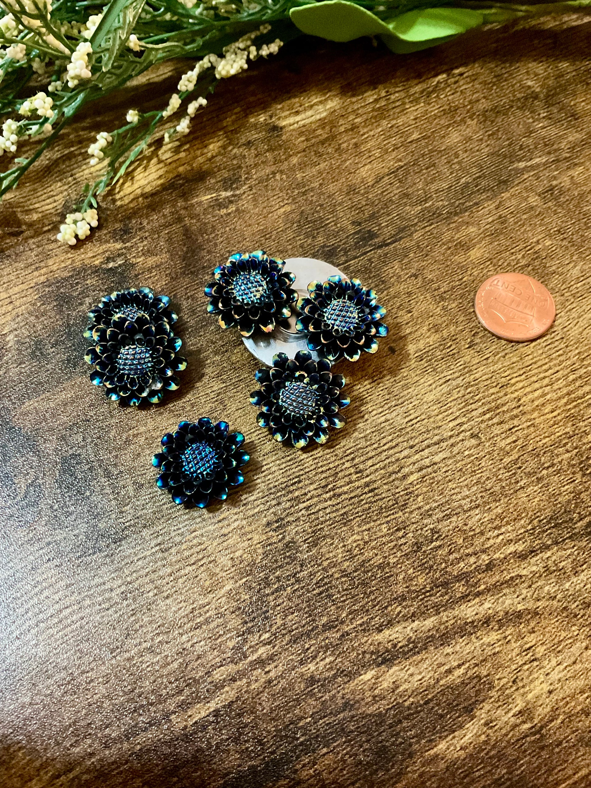 Cover Minder Magnets for Diamond Painting - AB Black Flowers