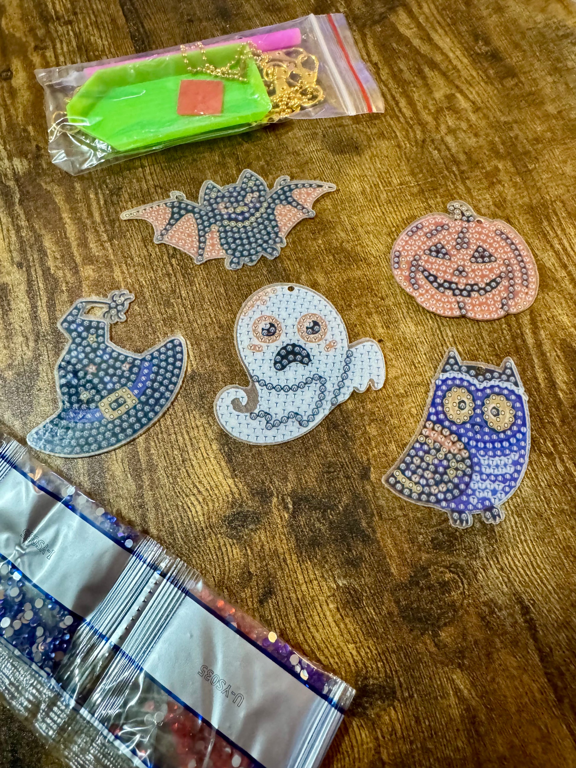 Halloween Keychain/Hanging Decor Diamond Painting Project Kits Set of 5