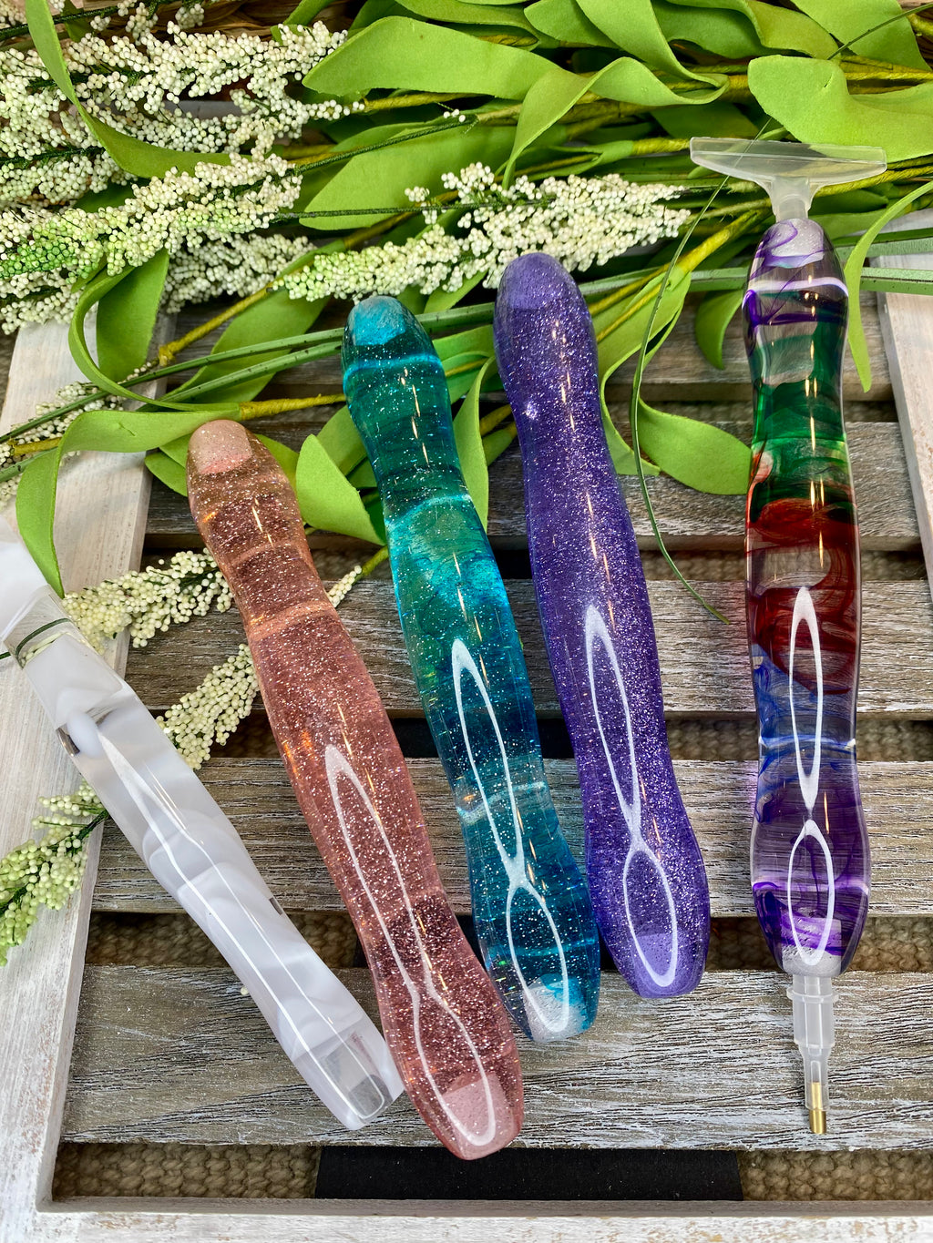 Resin Diamond Painting Pens with 6 Plastic tips